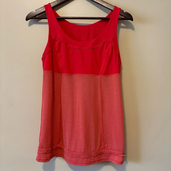 •SOLD•|Lululemon| Run: Ta Ta Topper Love Red Fitness  Tank Size 6 - Picture 3 of 7